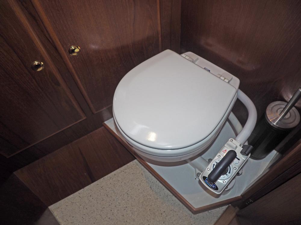 Fore ship, Accommodation